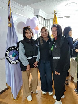 SUS MIEMBROS SON PROFESIONALES CON CALIDAD HUMANA Y SENTIDO DE LABOR SOCIAL
